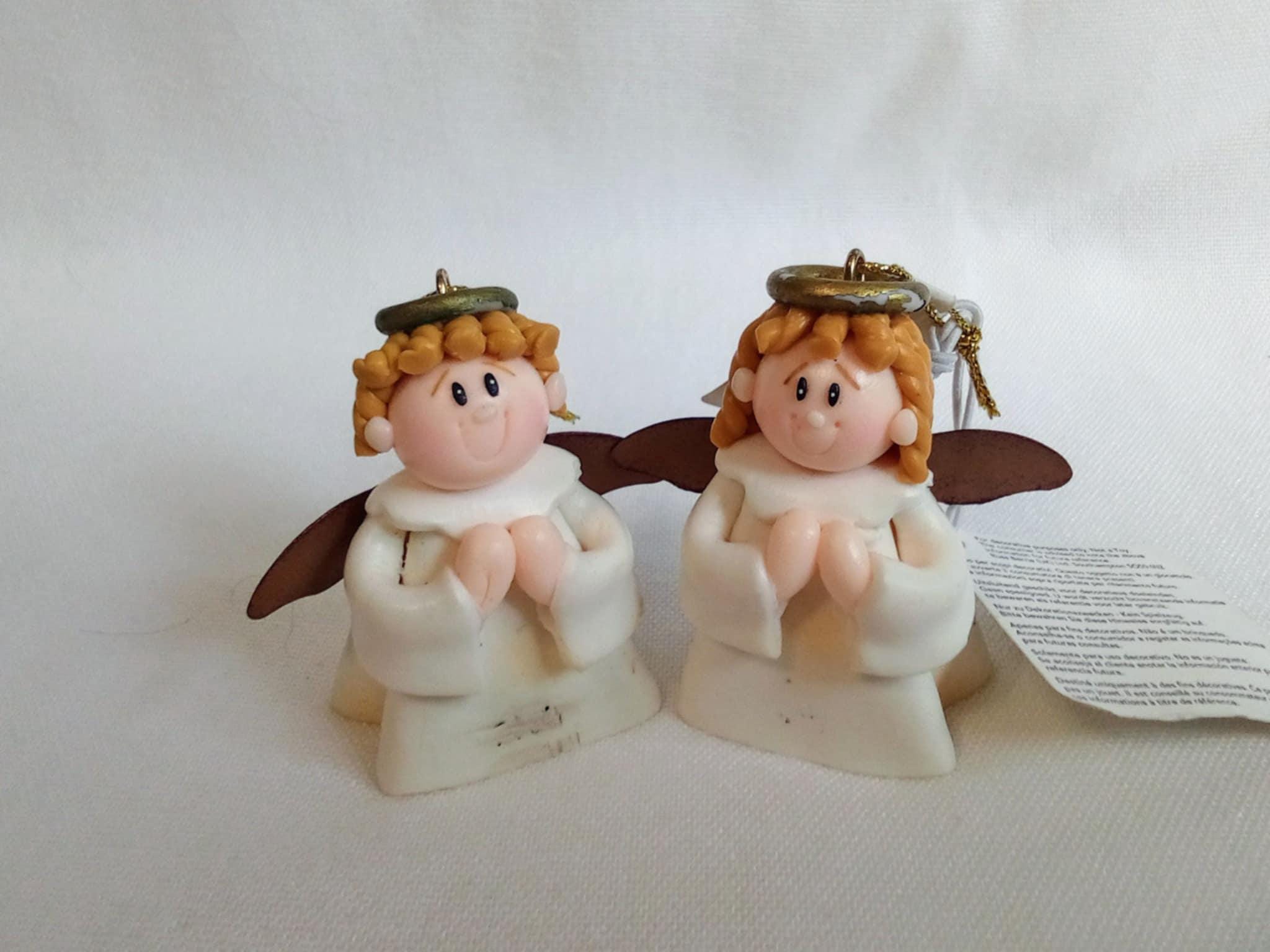 Z124 Vintage Resin Angel Xmas Tree Hanging Decorations. Set of 2