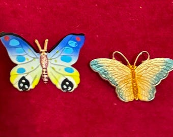A42a Vintage Set Of 2 Multicolor Cloisonne Butterfly Brooches. Gift Idea. Tracked Shipping.