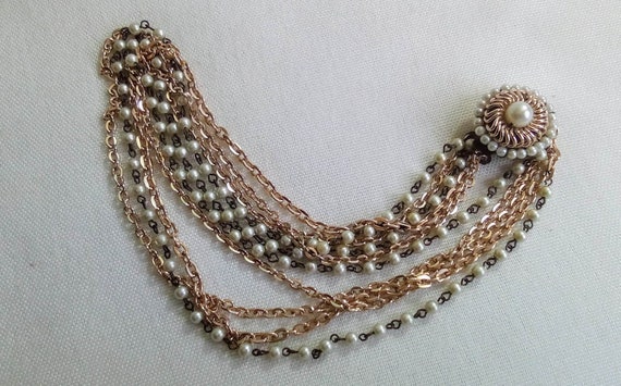 F142 Attractive Multi Strand Necklace. Faux Pearl… - image 4