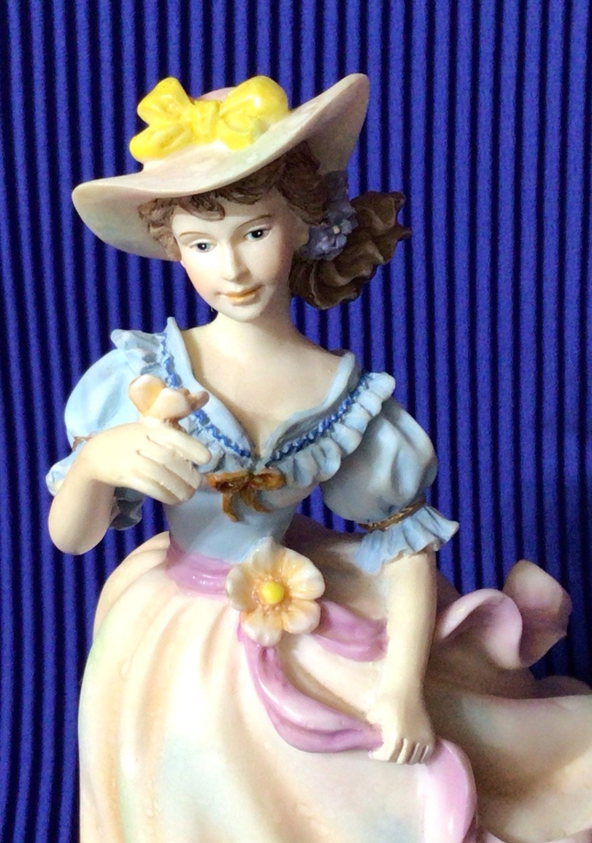 Leonardo Collection Figurines 1997 - Etsy