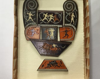 1994年冬季オリンピックロシア大会U19公式記念品。コレクターズピンバッジ8個入り。希少で入手困難な商品（オリジナルボックス入りなど）。