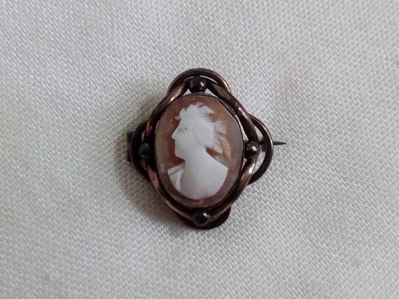 JP360. Antique Victorian Cameo Brooch. Brass Moun… - image 2