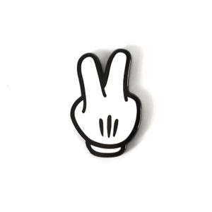 Chuck a Deuce Hands Pin - Streetwear hat pin