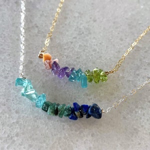 Collar de barra de cuentas, collar de piedras preciosas, joyería de piedra cruda, collar de piedra de nacimiento familiar, regalo de Navidad para la abuela, collar personalizado para mamá
