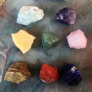 Raw Crystal 7 Chakra Set Seven Piece Chakra Stone Set 7 Seven Chakra ...