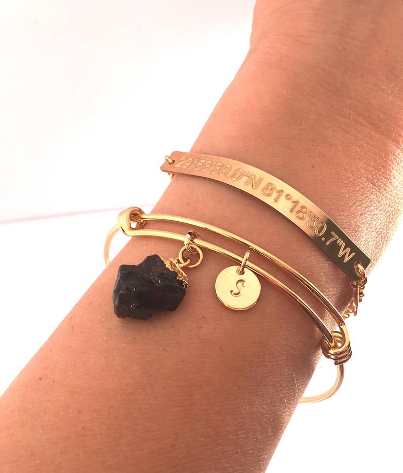 February Birthstone Bracelet Amethsyt Raw Crystal bracelet Gold bangle birthstone initial Rough Cut Gemstone adjustable Gift for best friend