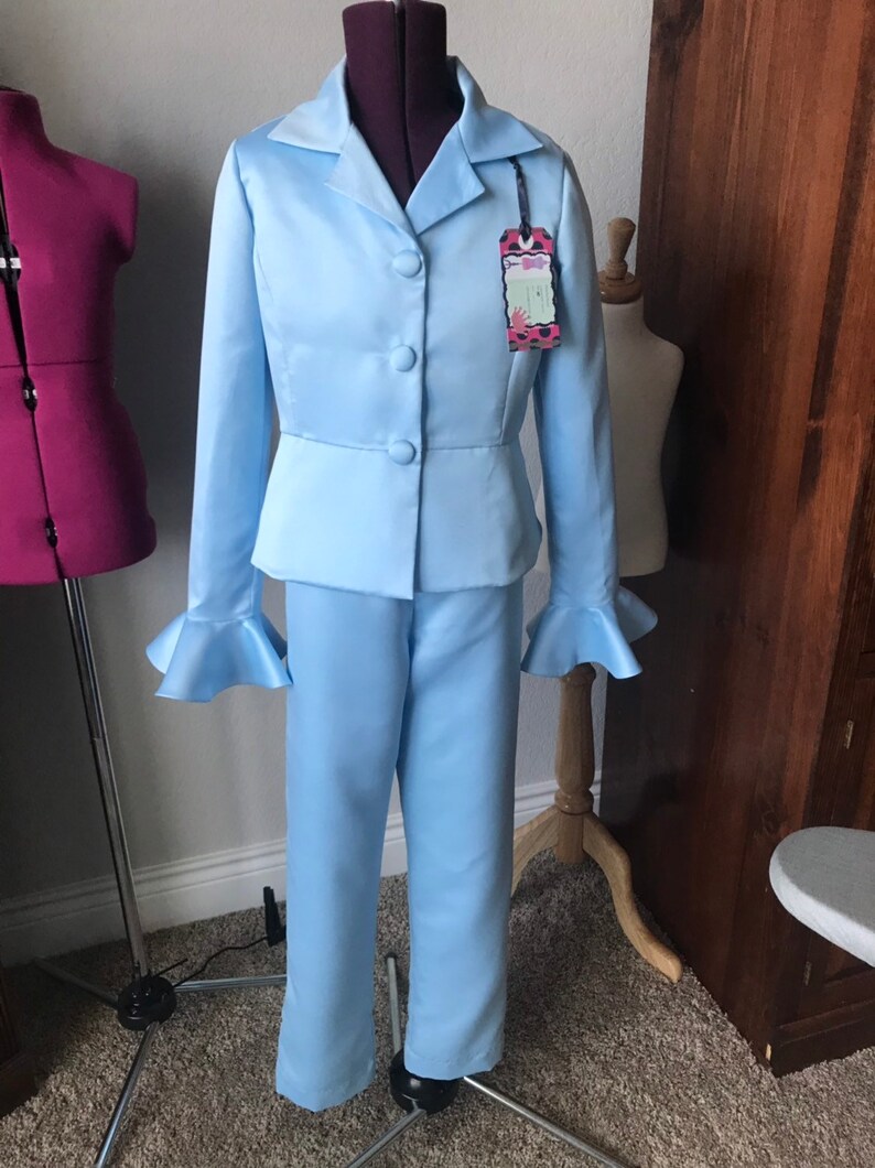 pageant interview pantsuit