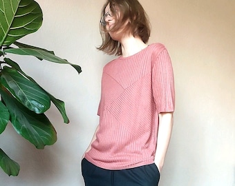 Vintage short sleeve sweater old pink peachy spring summer top Small Medium size