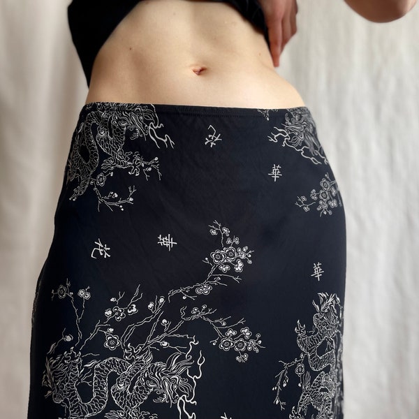 Vintage Black Dragon Motive Slip Sheer Skirt, 90s Y2K High/Low Waist Stretchy Knee-Length Mesh Skirt, Medium Size M