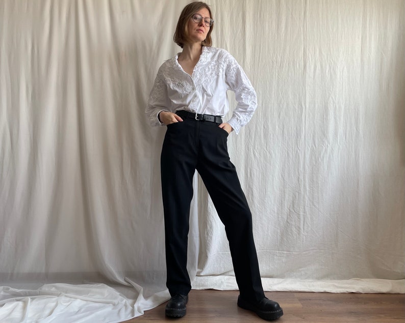 Pantalon de bureau taille haute vintage avec plis noirs Pantalon de costume noir coupe décontractée grande avec poches Petite taille moyenne S M image 2