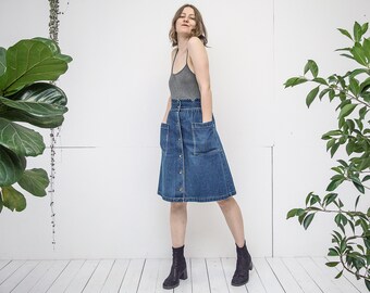 denim skirt outfit xs
