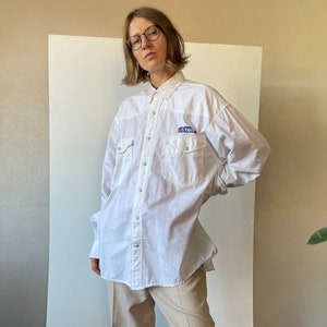 Vintage workers shirt, white oversized cotton shirt, long sleeve mens shirt, button down top, snap button workwear shirt, small medium large image 3