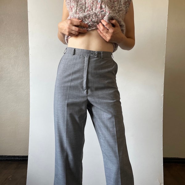 Vintage high waist wide leg ankle pants, loose fit front crease trousers, 70s side pocket office pants, Small size XS S