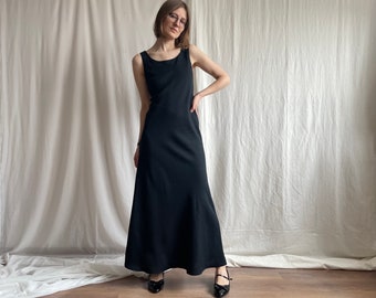 Vintage linnenmix bias-cut uitlopende slip maxi-jurk, elegante zwarte minimale lange a-lijn tankjurk, kleine maat S