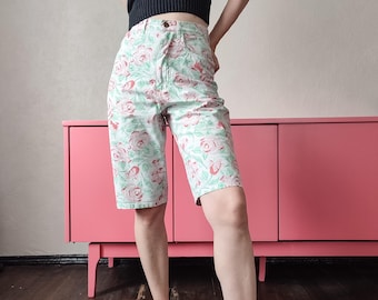 Vintage Pastel Floral Knee Length Shorts - 80s High Waist Pedal Pushers - Size XS/S