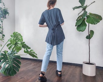 90s Ditsy Floral Blouse - Vintage Navy Blue Cinched Waist Top - Size S
