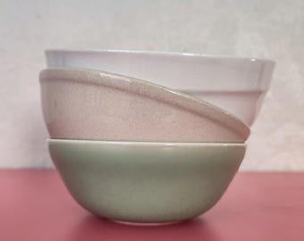 Vintage Scandinavian Nesting Bowls Set - Curated 3-Piece Earthy Trio