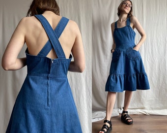 Vintage Ruffled Cross Back Knee-Length Denim Pinafore Dress, Flared Jean Midi Dress With Pockets, Small Size S