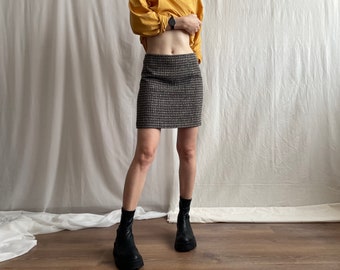 Vintage high waist checked brown wool mini skirt, 90s 00s dark academia short pencil suit skirt, Small size S