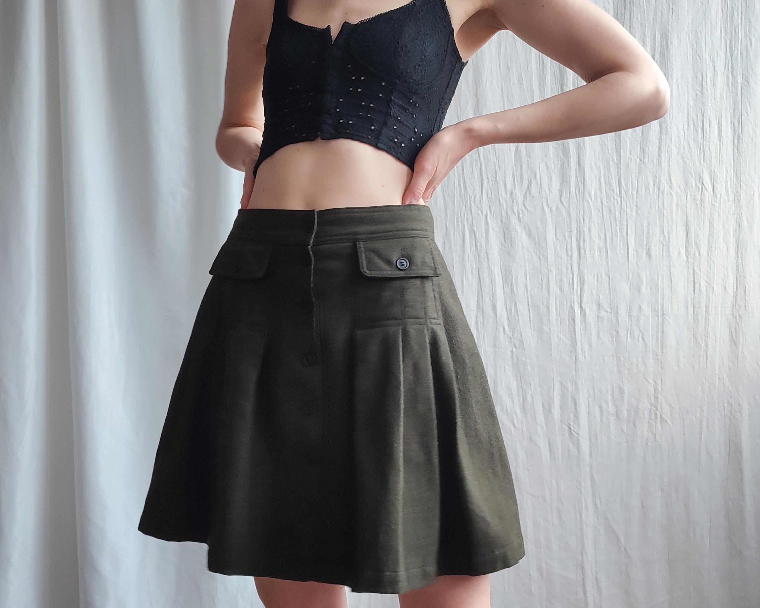 Vintage Club Monaco Pleated Mini Skirt in Dark Olive Green