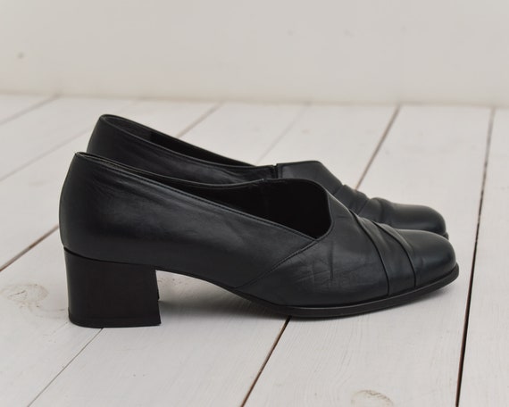 comfortable court shoes uk
