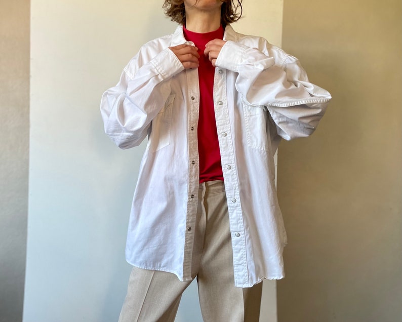 Vintage workers shirt, white oversized cotton shirt, long sleeve mens shirt, button down top, snap button workwear shirt, small medium large image 2