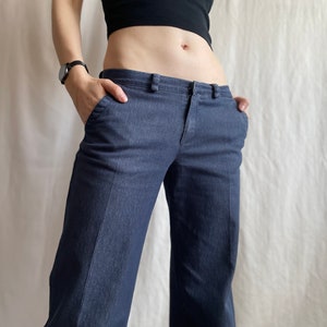 Pantalon en jean vintage taille basse à plis larges, pantalon en jean bleu foncé de l'an 2000 avec poches latérales, petite taille S image 1