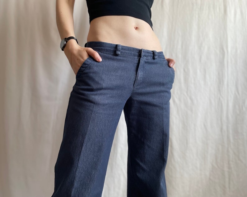 Pantalon en jean vintage taille basse à plis larges, pantalon en jean bleu foncé de l'an 2000 avec poches latérales, petite taille S image 1