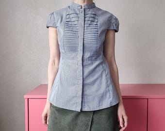 Vintage Blue Micro Stripe Pintuck Blouse – Cap Sleeve Mandarin Collar - Size M/L