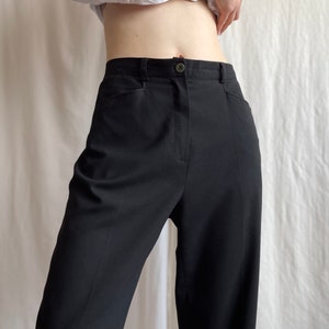 Pantalon de bureau taille haute vintage avec plis noirs Pantalon de costume noir coupe décontractée grande avec poches Petite taille moyenne S M image 6