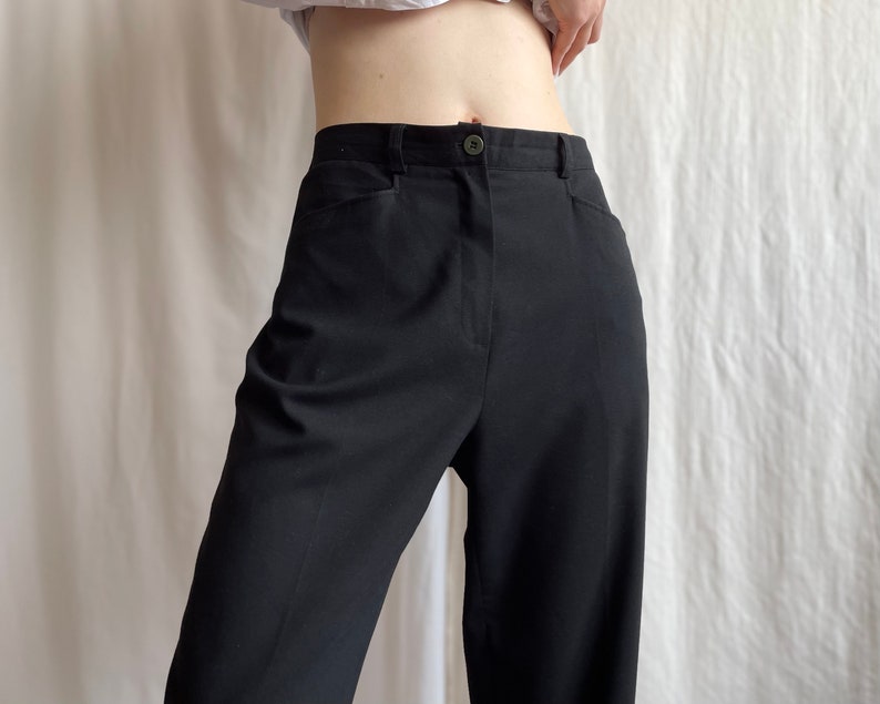 Pantalon de bureau taille haute vintage avec plis noirs Pantalon de costume noir coupe décontractée grande avec poches Petite taille moyenne S M image 6