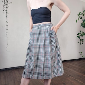 Vintage Plaid Pleated A-Line Wool Blend Midi Skirt - High Waisted Houndstooth Check Skirt with Pockets - Size XS/S