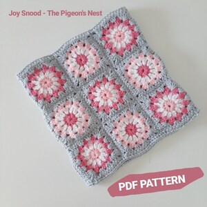 Crochet pattern for sunburst granny square neck warmer Joy cowl scarf. DIY crochet pattern for granny knit snood. Pink and grey neck wrap. image 4