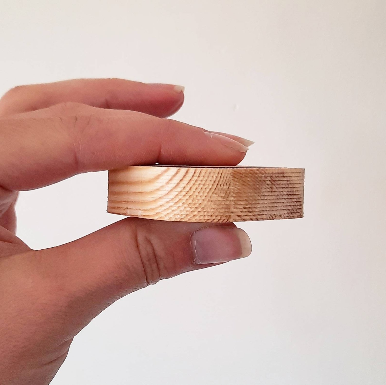 Wooden needle minder magnetic magnet needle minder Keepers | Etsy