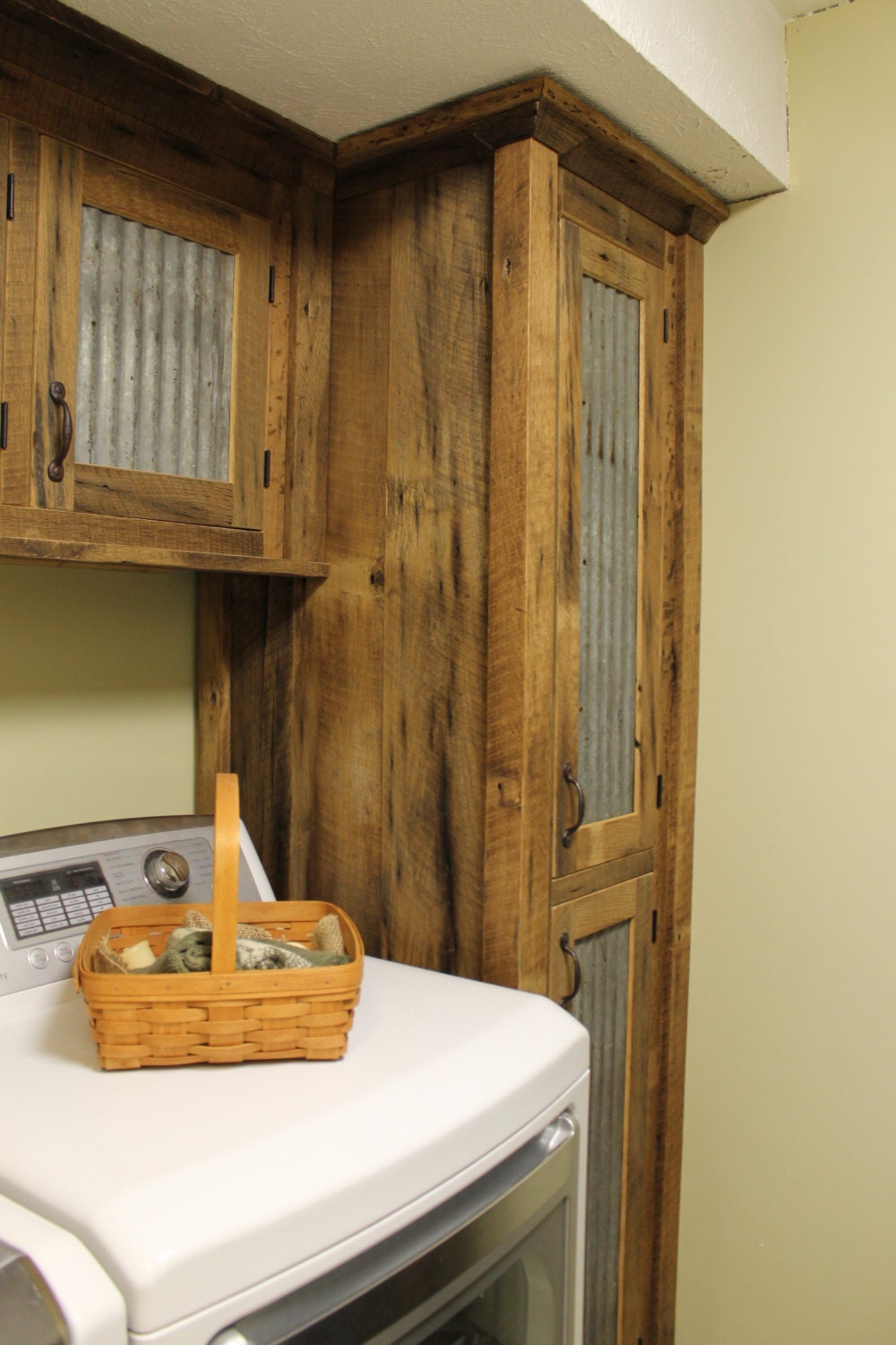 Rustic Upper Reclaimed Barn Wood W/tin Doors Rustic House