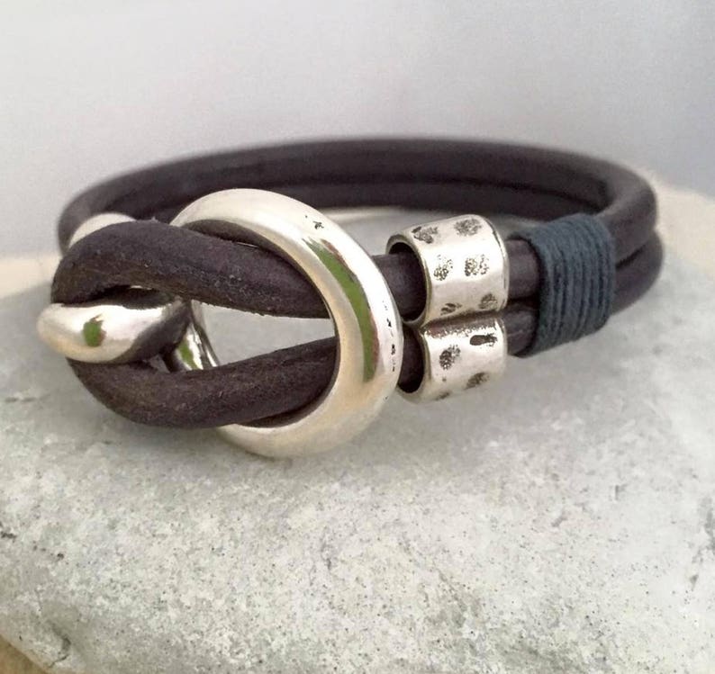 Leather bracelet with silver hook clasp and hammered silver bead, gift for her, jewellery, accessory, bracelets, handmade, gift, gifts image 3