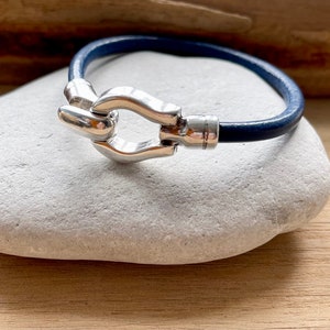 Leather bracelet with silver stirrup clasp horse equestrian horse lover pony christmas handmade gift accessory Bild 6