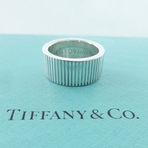 Authentic Tiffany & Co. Coin Edge Ring Sterling Silver Wide Grooved Ring Size 5