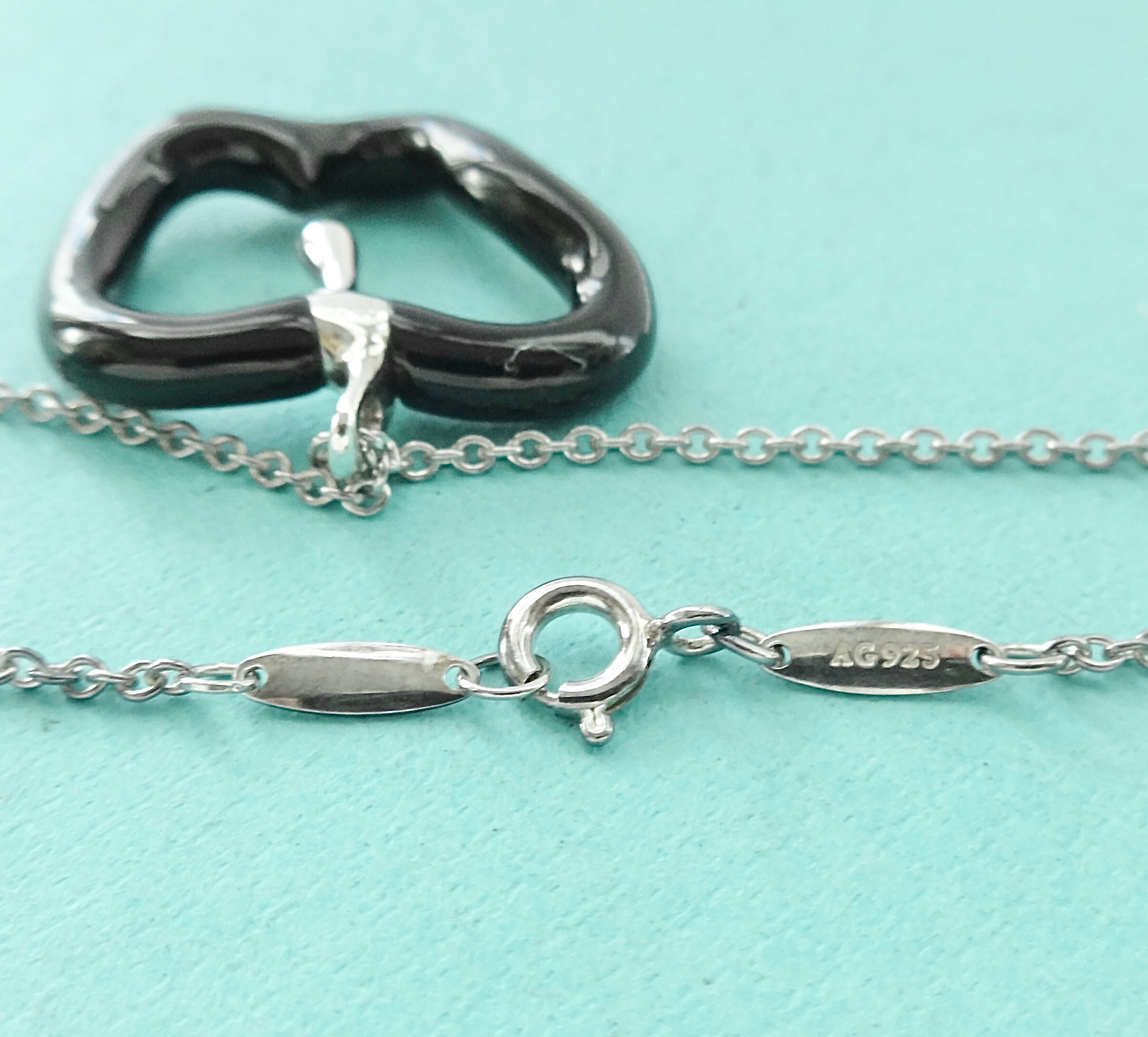 Authentic Tiffany & Co. Elsa Peretti Apple Necklace Black
