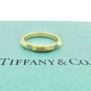 Authentic Tiffany True Diamond Ring 18k Yellow Gold Diamonds Tiffany & Co. Band Ring Size 6