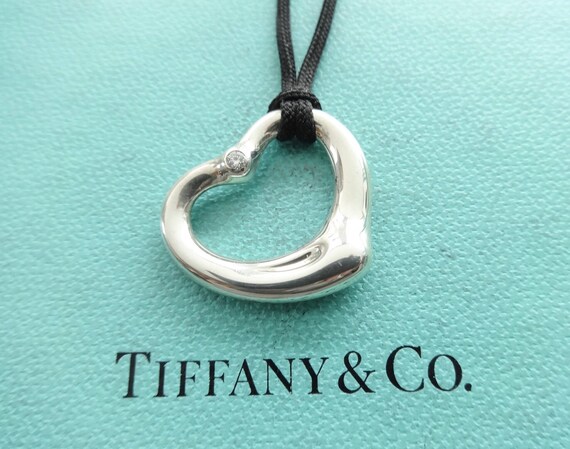 Tiffany & Co 18k Yellow Gold Peretti Extra Large Open Heart Pendant 30