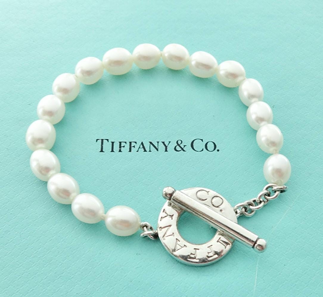 Authentic Tiffany & Co. Pearl Toggle Clasp Bracelet Sterling