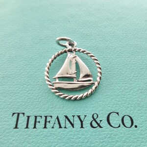 Authentic Tiffany Co. Sailboat Charm Twist Rope Pendant Boat Sterling Silver Necklace