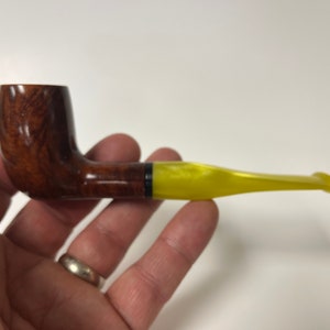 Hand carved briar tobacco pipe