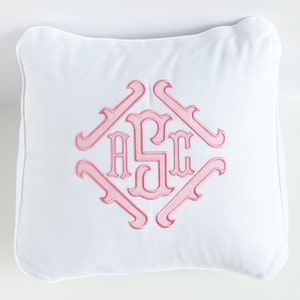 Trish Appliqué Frame Embroidery Design