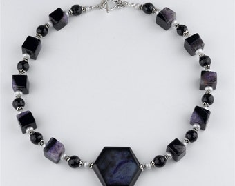 Purple Veins Agate, Black Onyx and Pearl Handmade Statement Pendant Necklace