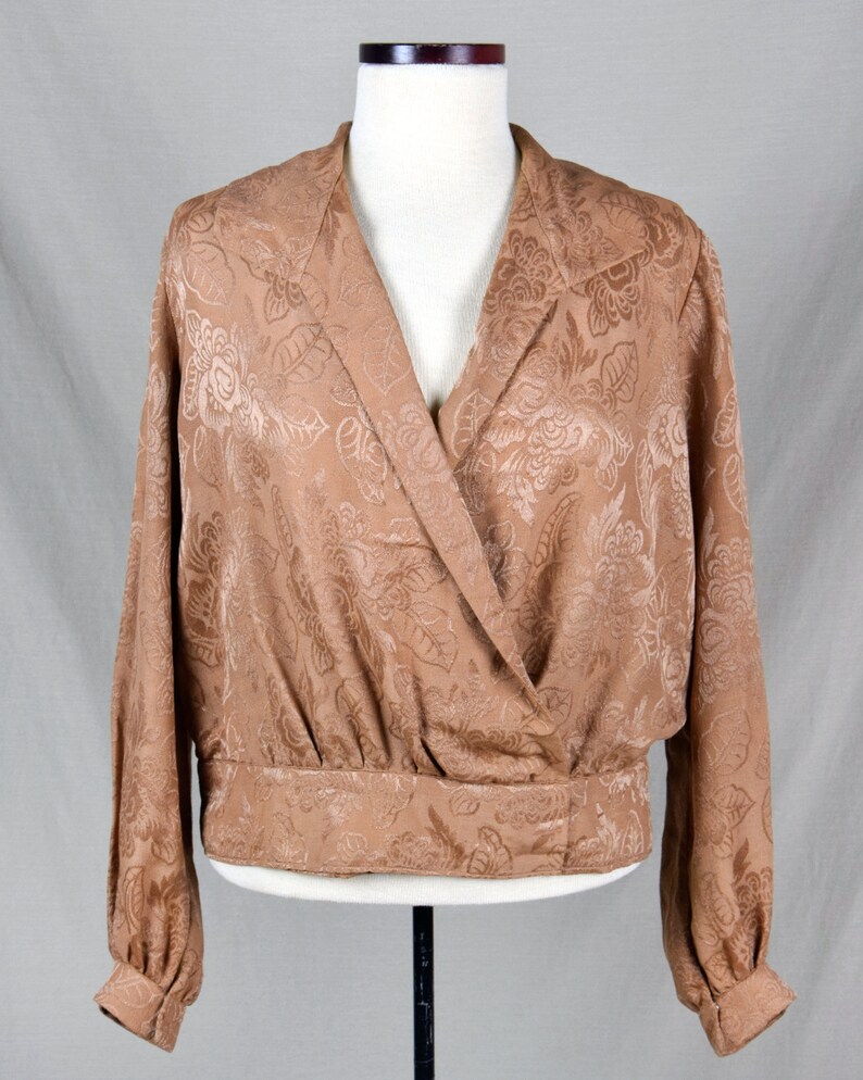 Early 1920s Damask Bishop Sleeve Blouse in Caramel Size Medium