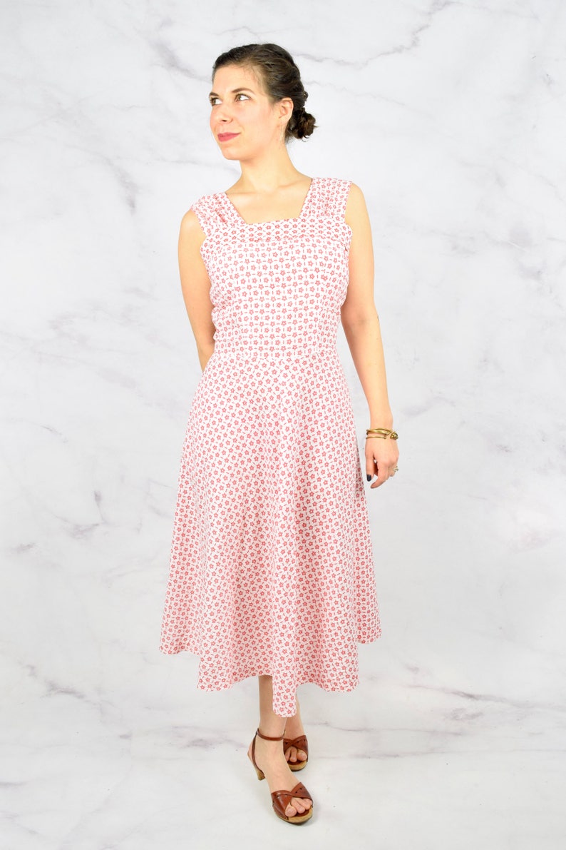 1950s Seersucker Sundress Size Small 50s Dress Star Shaped Floral Pattern Vintage Dress image 6