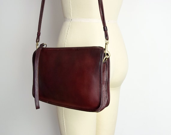 1980s Coach NYC 'Basic Bag' in Burgundy Leather C… - image 2