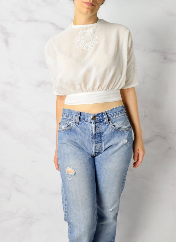 Vintage 1900s Victorian Blouse with Embroidered De